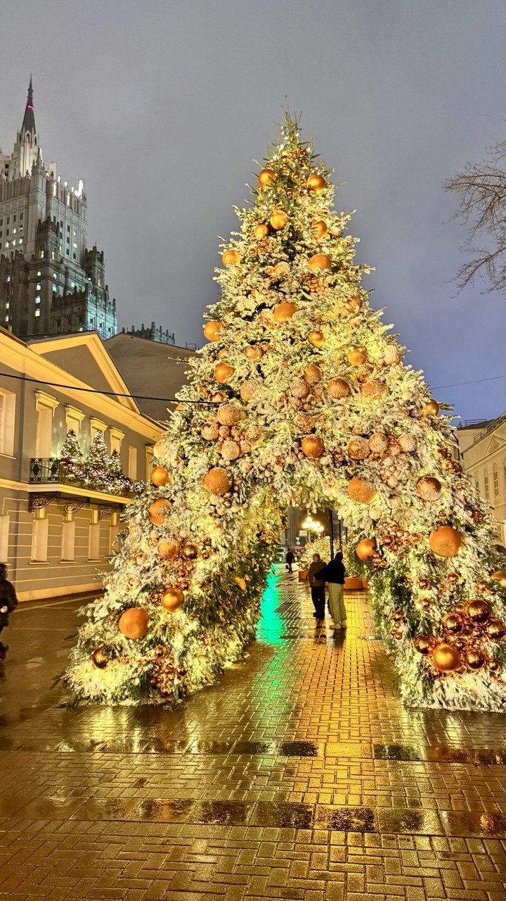Кубинка и Москва